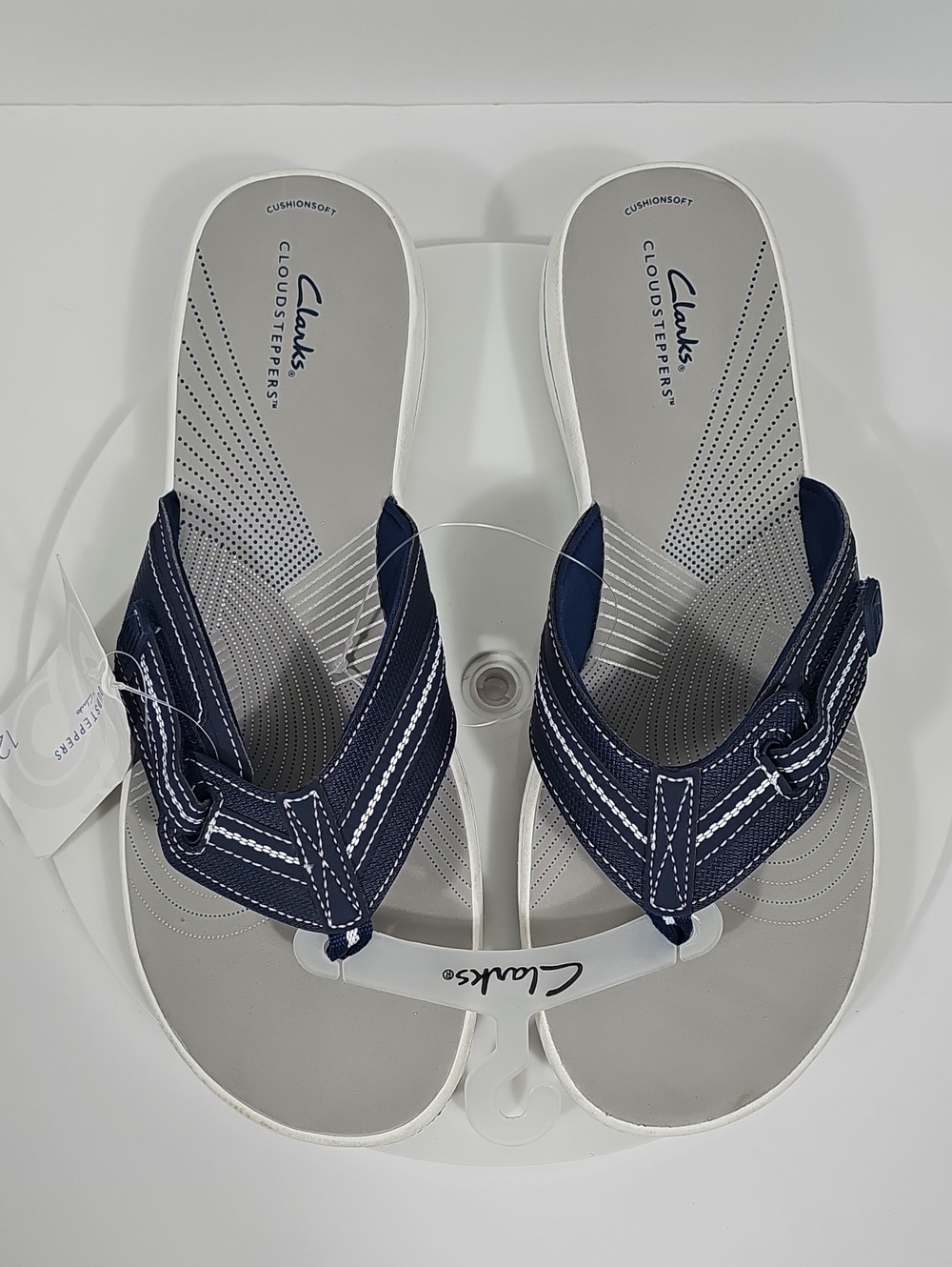 Clarks Cloudsteppers Brinkley Jazz Flip Flop Sandals Cushion Soft Navy 12 NWT - Picture 3 of 13